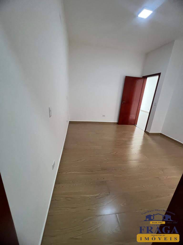 Casa à venda com 3 quartos, 98m² - Foto 16