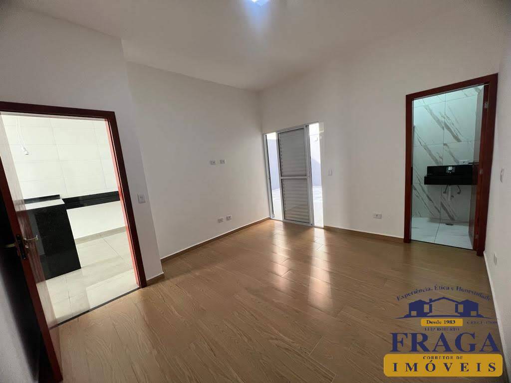 Casa à venda com 3 quartos, 98m² - Foto 18