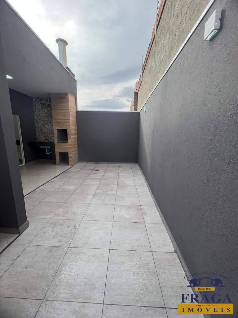 Casa à venda com 3 quartos, 98m² - Foto 31