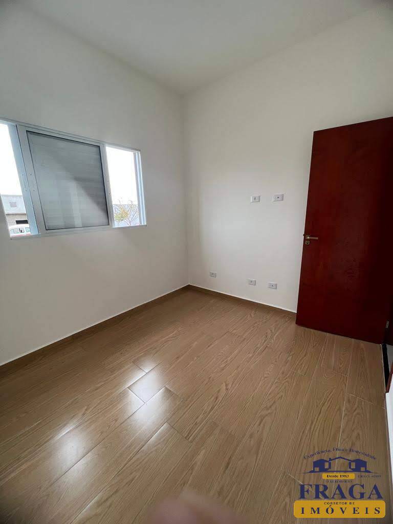 Casa à venda com 3 quartos, 98m² - Foto 12