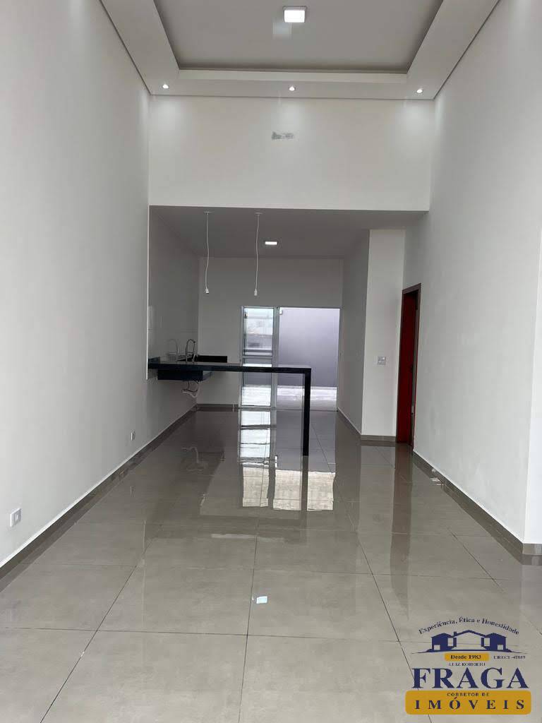 Casa à venda com 3 quartos, 98m² - Foto 5