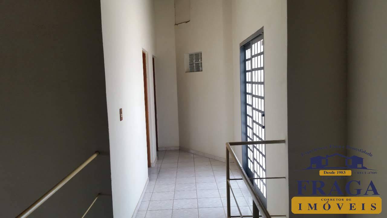 Fazenda à venda com 3 quartos, 250m² - Foto 17