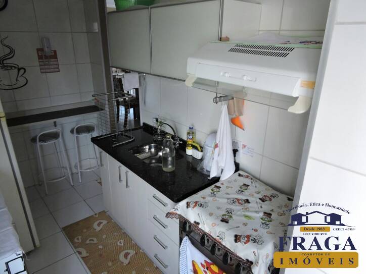 Apartamento à venda com 2 quartos, 55m² - Foto 19